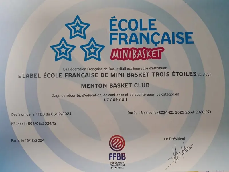 Diplôme du label École Française de Mini Basket 3 étoiles