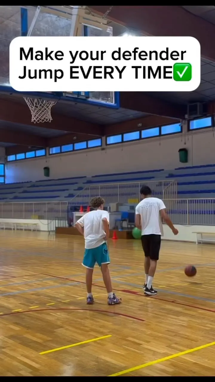 Un contre un au gymnase, légende Make your defender jump every time