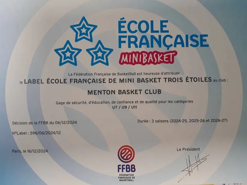 Diplôme du label École Française de Mini Basket 3 étoiles